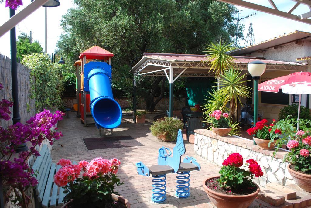 Camping Villaggio Saline Palinuro Extérieur photo